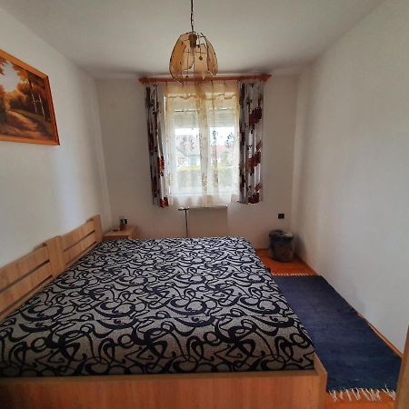 Szekreny Apartman Lenti Exterior photo