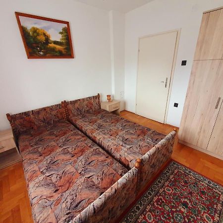 Szekreny Apartman Lenti Exterior photo