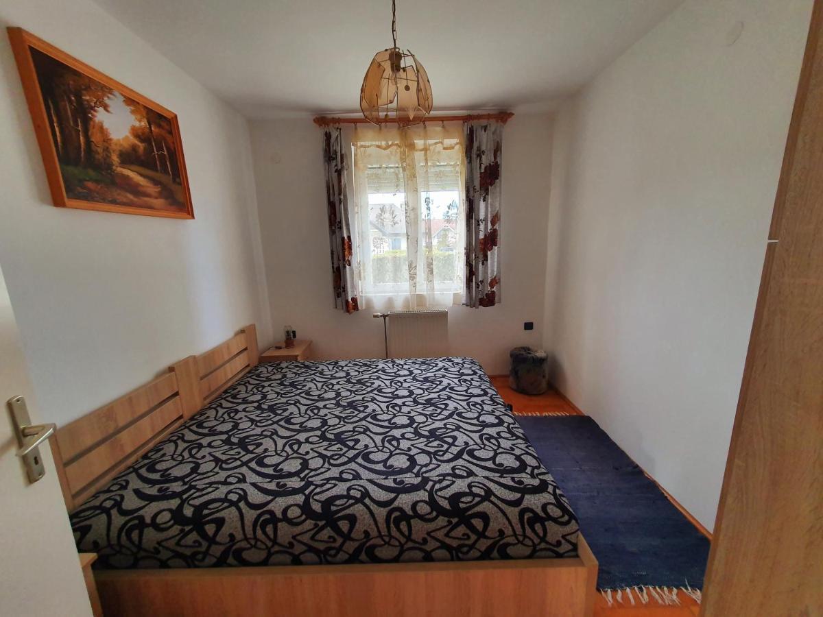 Szekreny Apartman Lenti Exterior photo