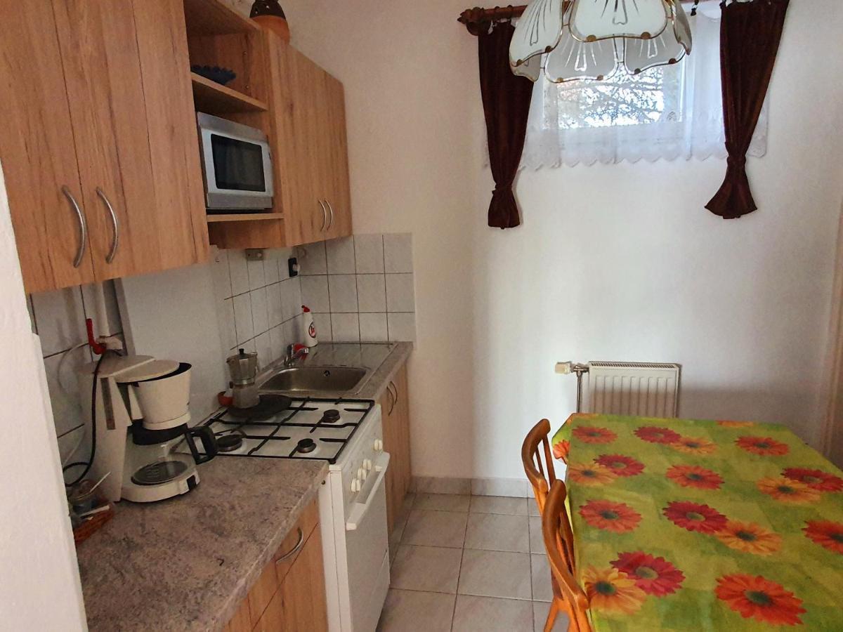 Szekreny Apartman Lenti Exterior photo