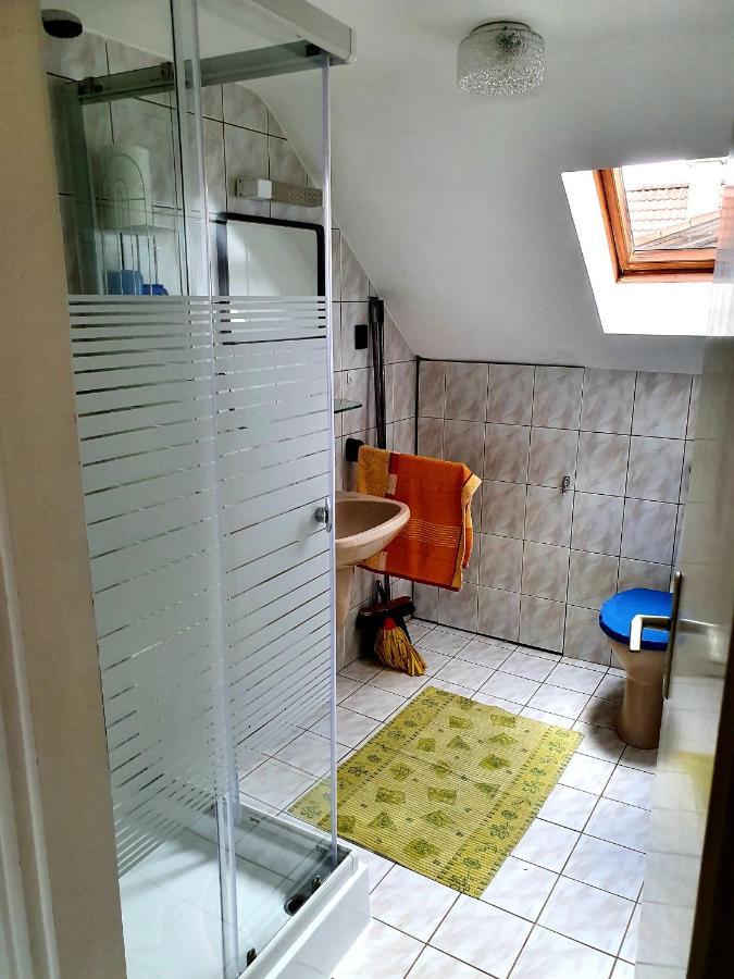 Szekreny Apartman Lenti Exterior photo