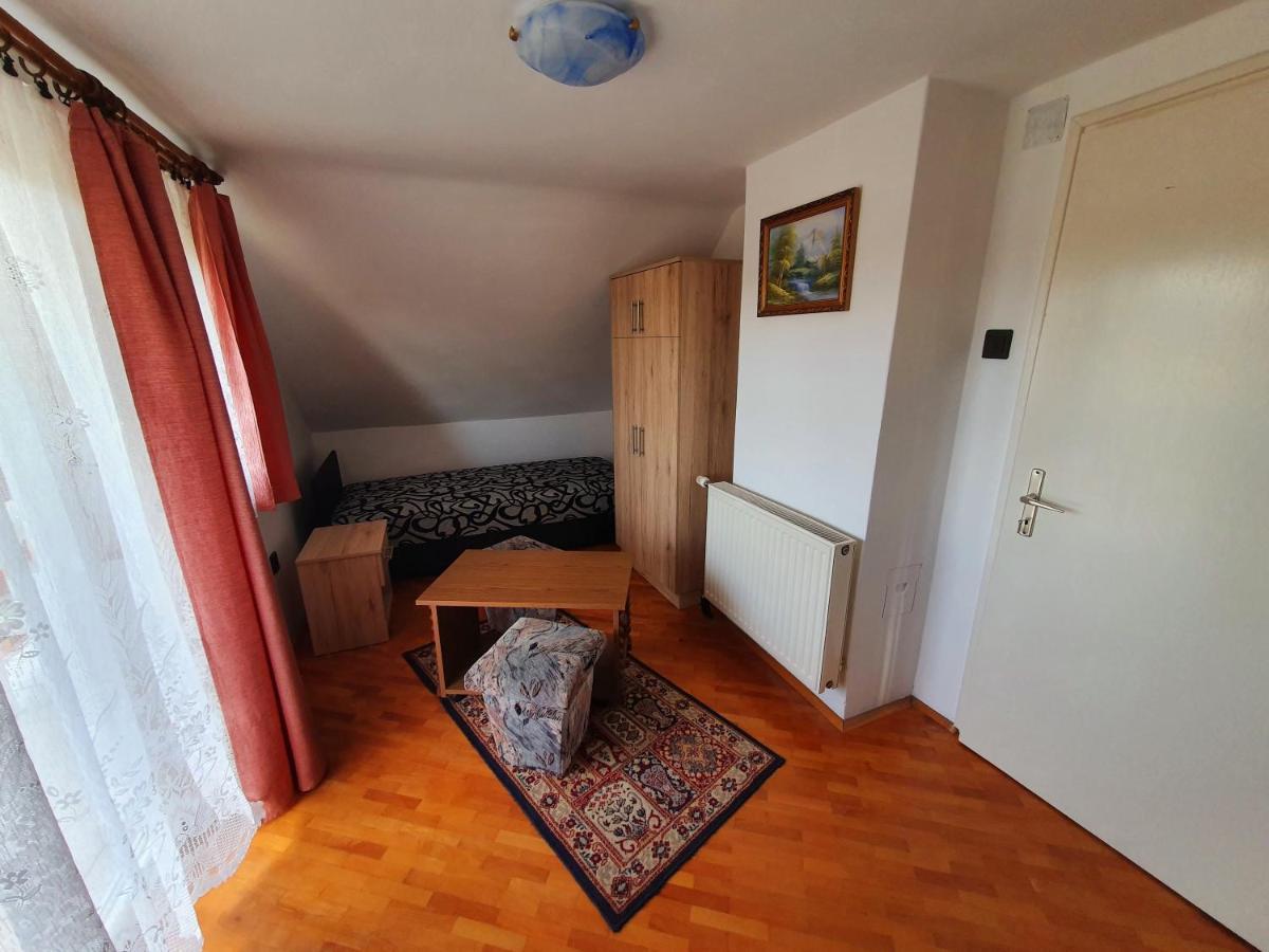 Szekreny Apartman Lenti Exterior photo